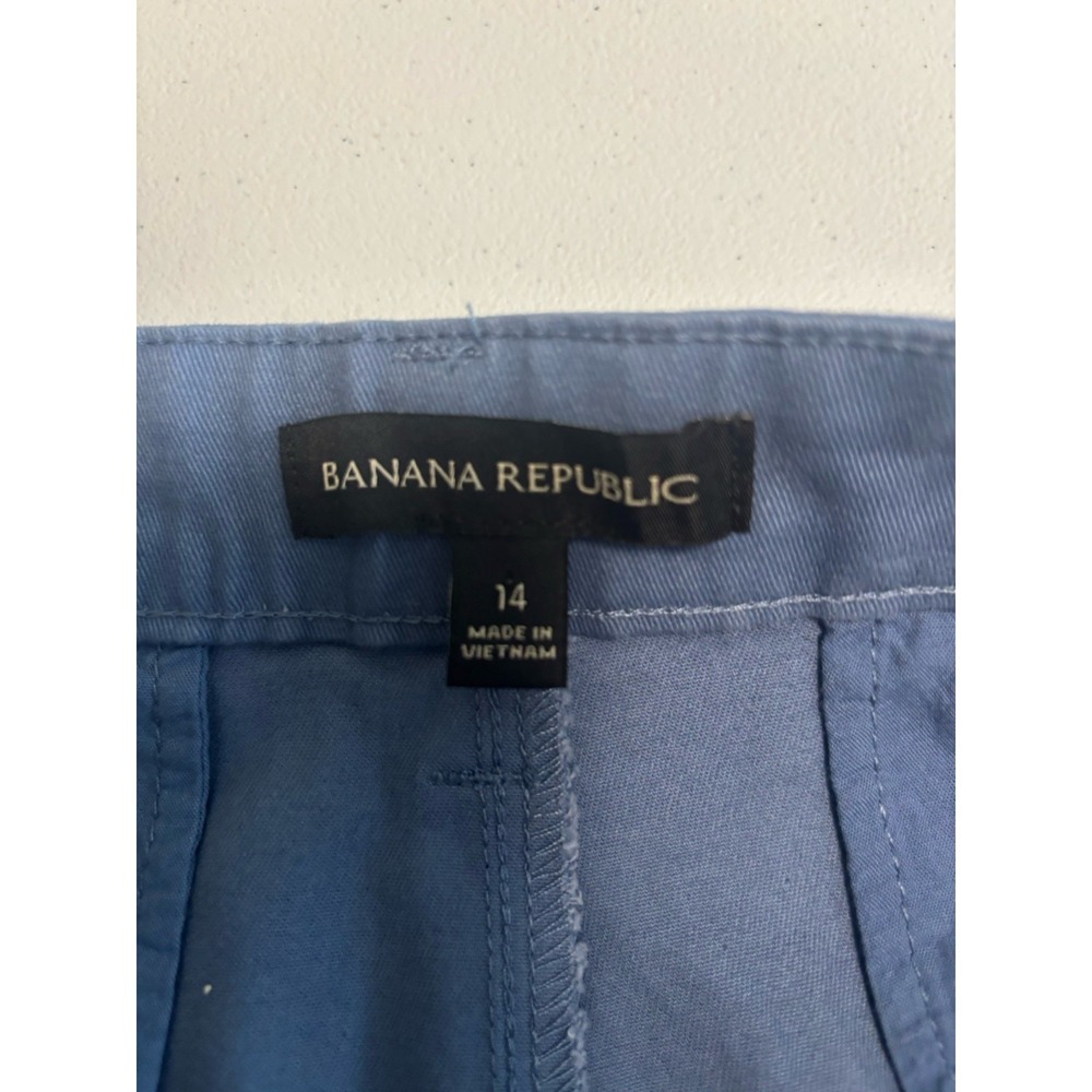 NWT Banana Republic Women's Pleat Front Shorts, Blue, Size 14 - Picture 10 of 12